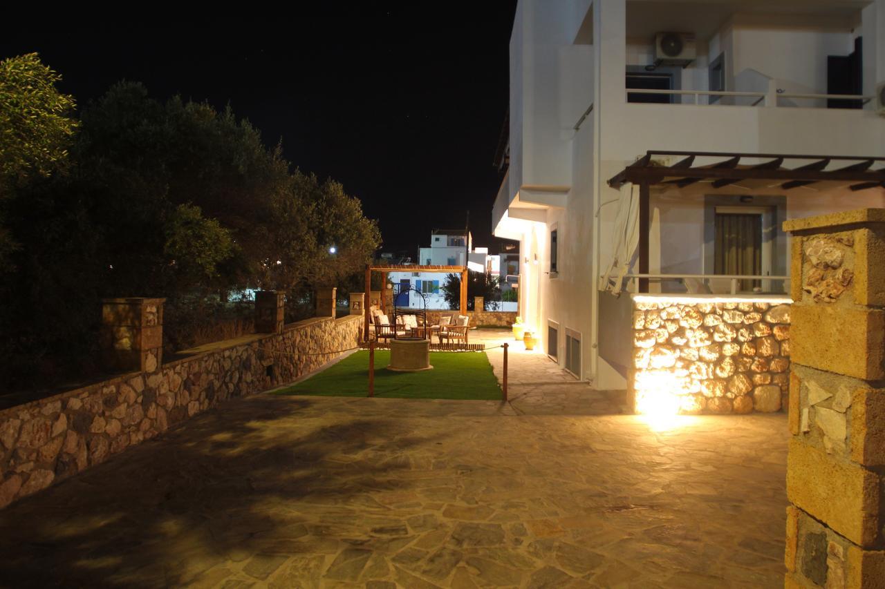 ホテル Panorama Elafonisos エクステリア 写真